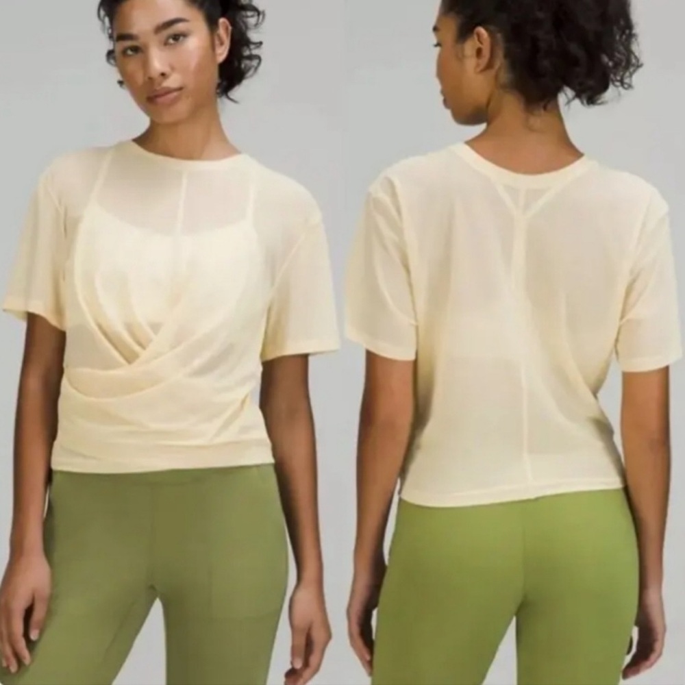 Lululemon Reversible Mesh tee size 4